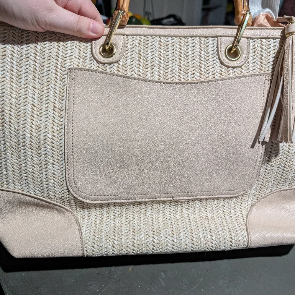 CWonder Cream Purse With Bamboo Handles 14.5Wx11.5Hx4D Stains As Shown - Picture 6 of 13